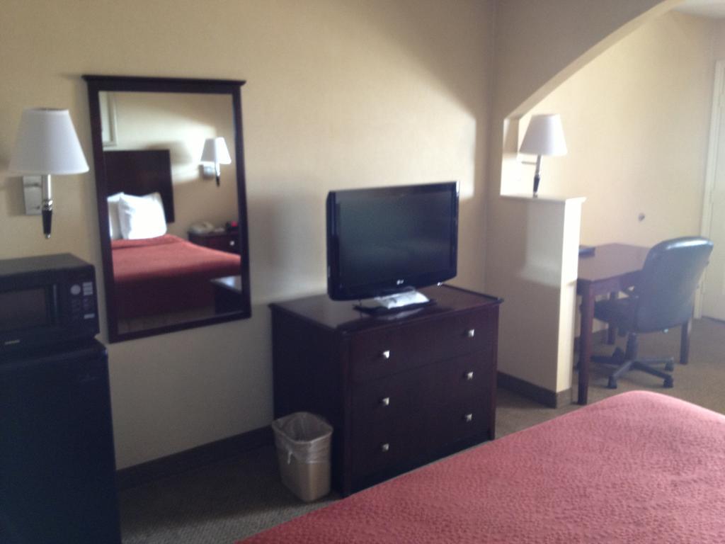 Quality Inn Carthage Cameră foto